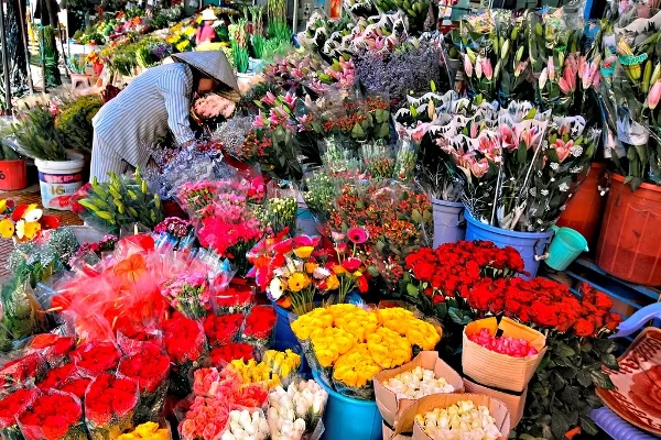 Chợ Hoa Đà Lạt - Thiên đường sắc hoa giữa lòng thành phố ngàn hoa